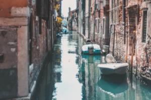 IAF足球反波胆,现代防守反击战术解析iaf足球反波胆